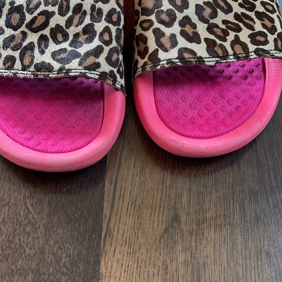 APL Women’s Iconic calf hair slides, size 7 - Picture 4 of 5